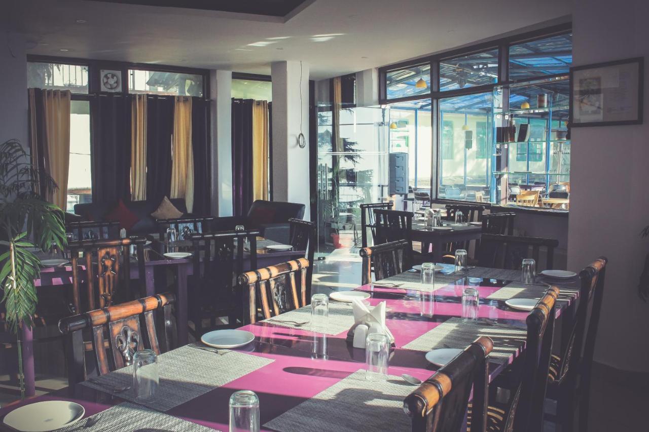 M Hotel And Restaurant McLeod Ganj Extérieur photo